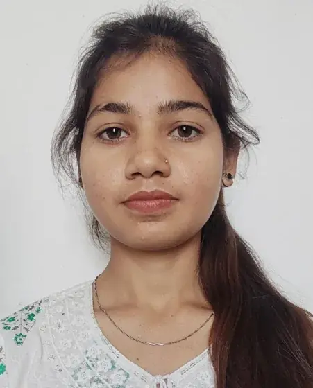 Nidhi Chauhan, HEC university topper