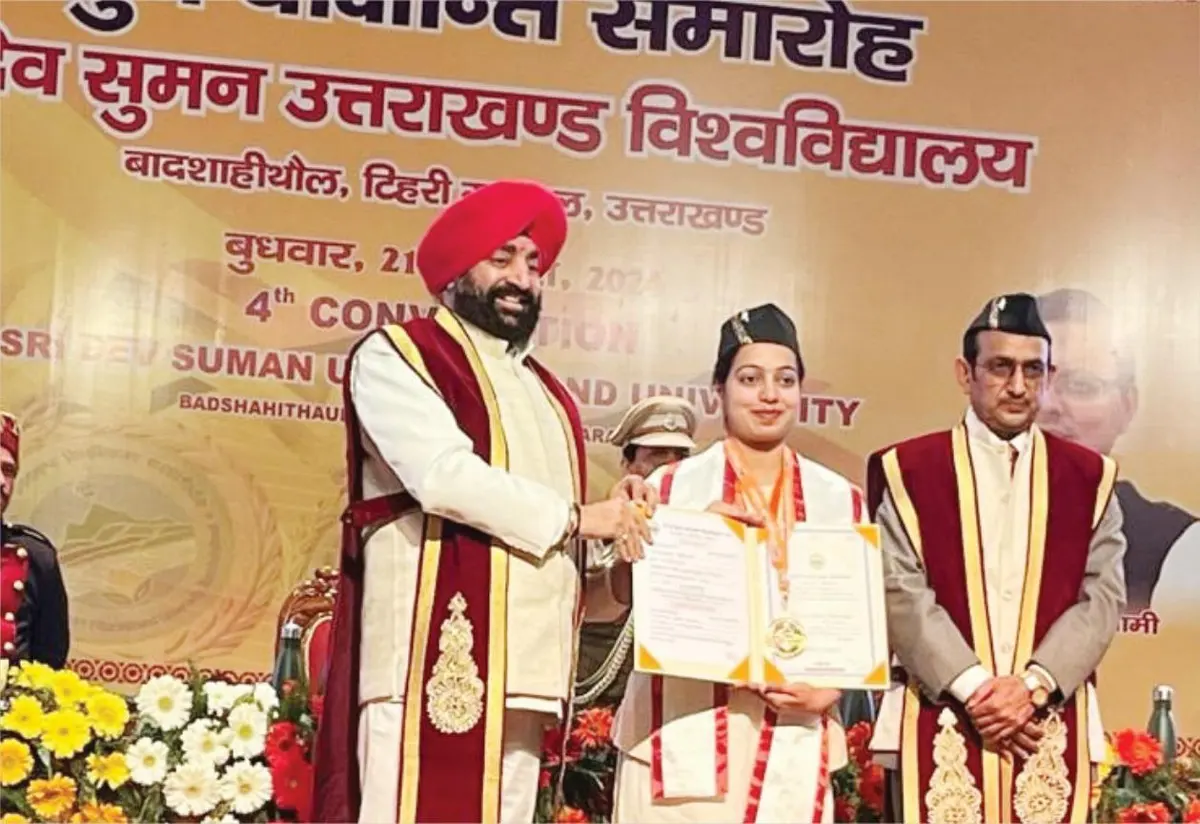 An HEC student honoured with a gold medal by the Governor of Uttarakhand